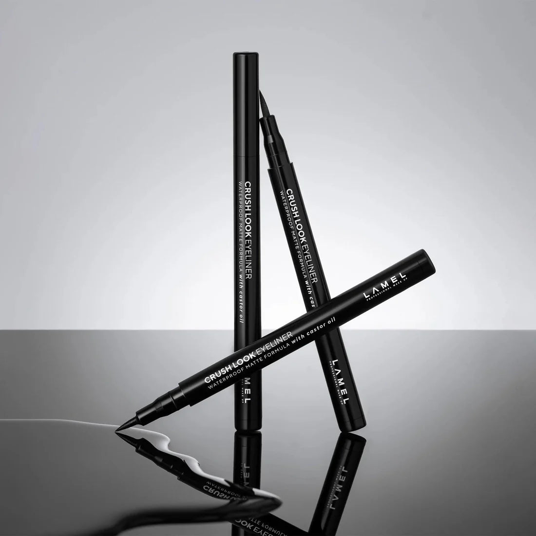 Lamel Crush Look Eyeliner No. 401 Black 1 Piece osbshop.pk