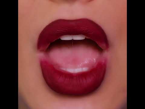 Huda Beauty Power Bullet Matte Lipstick
